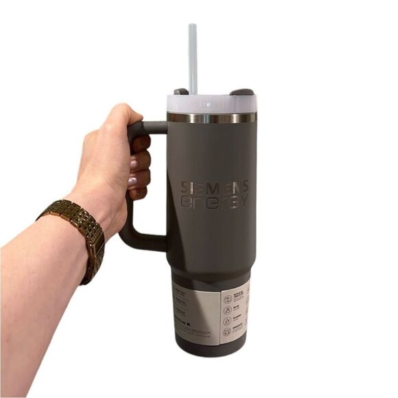 Stanley The Flowstate Quencher H2.0 Tumbler (Gray - 30oz) - Picture 8 of 15